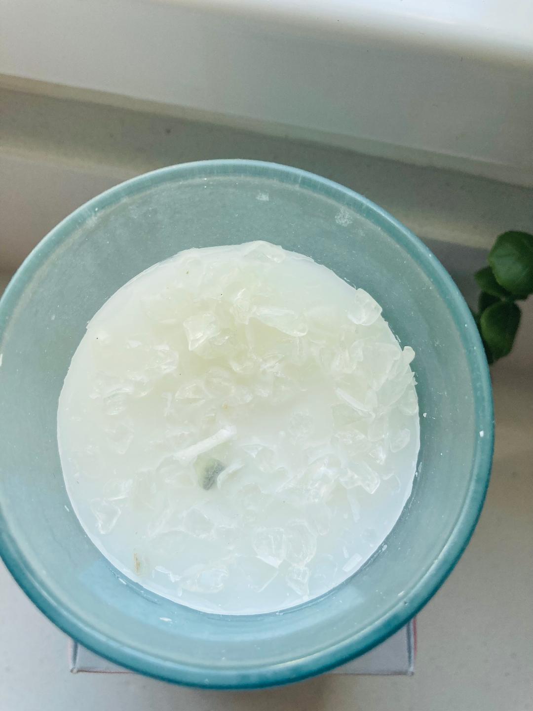 Crystal Chip Manifesting Positive Energy Candle