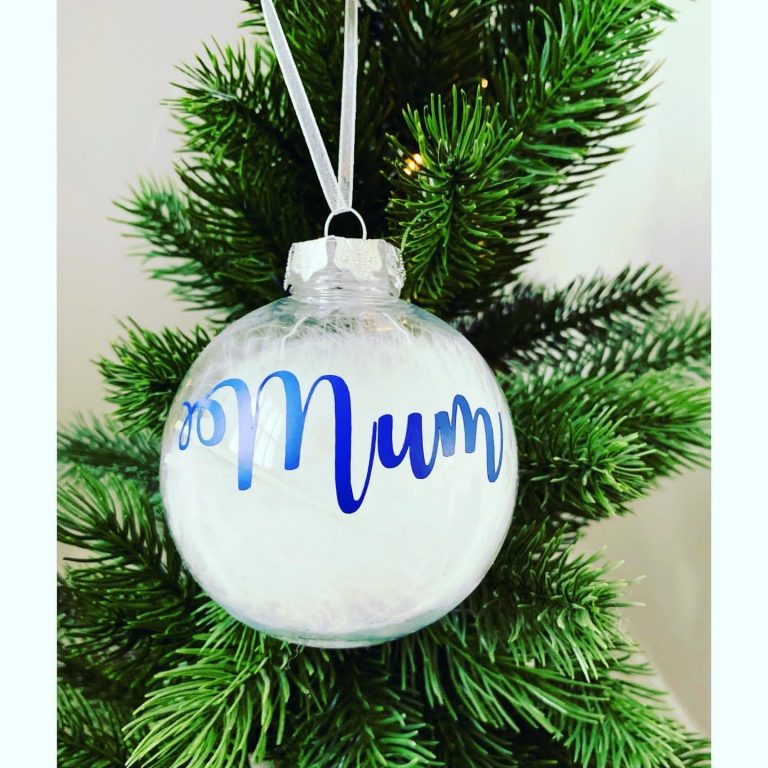 Christmas Personalised Mum Bauble