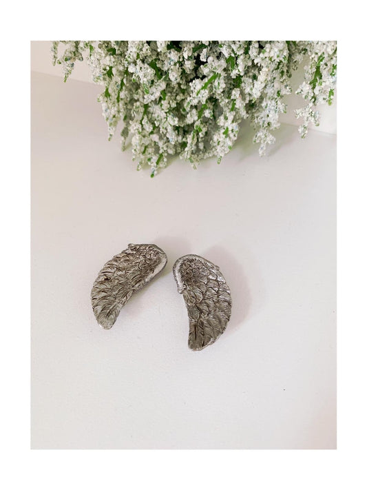 Antique Silver Angel Wing Magnets